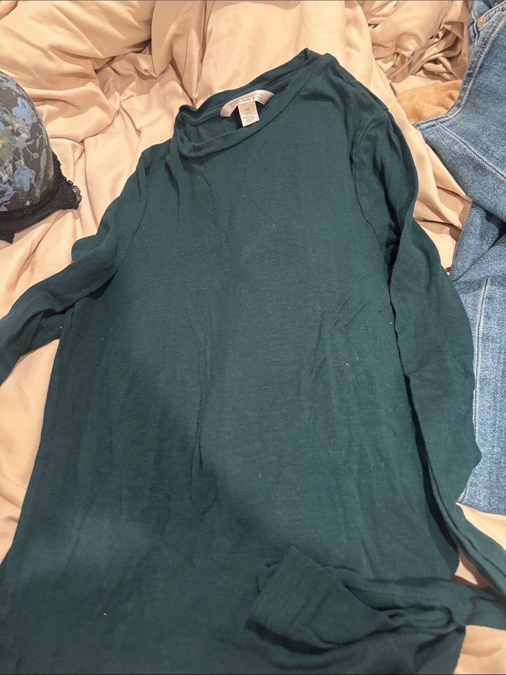 Banana Republic Long Sleeve Tee in Deep Teal Green
